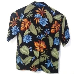 Cubavera Shirts - Cubavera Hawaiian Floral Button Down Shirt M Cubavera Shirts - Cubavera Hawaiian Floral Button Down Shirt M